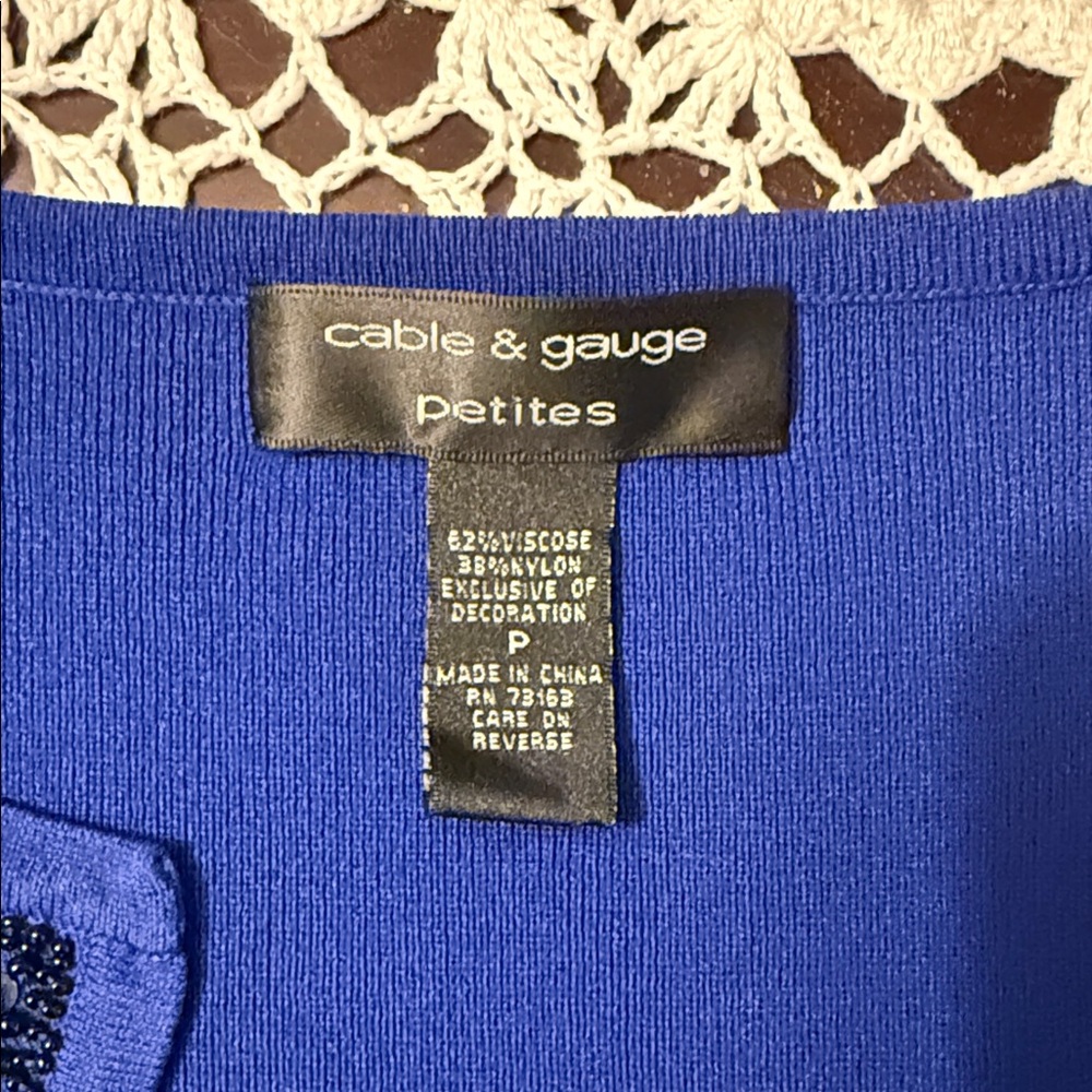 Cable & Gauge Royal Blue Embellished Scoop Neck Top 3/4 sleeves - Picture 4 of 4